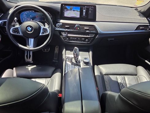 Used 2023 BMW M550i xDrive w/ Executive Package AWD/4WD image 13