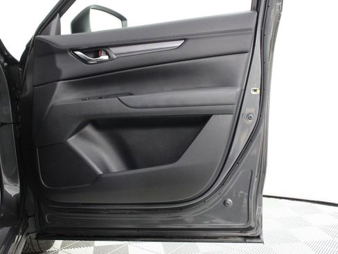 Used 2018 MAZDA CX-5 Touring image 21