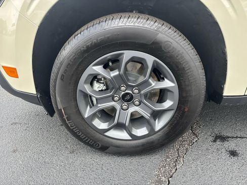 New 2025 Ford Maverick XLT w/ Equipment Group 302A image 28