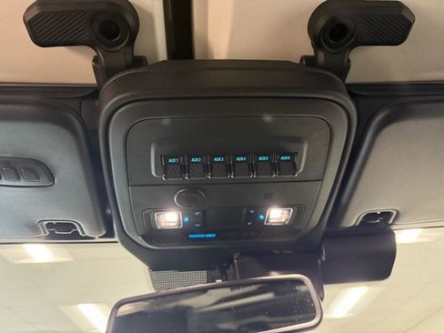 New 2025 Ford Bronco Raptor w/ Interior Carbon Fiber Pack image 20