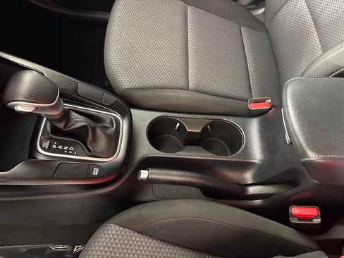 Used 2023 Kia Soul LX w/ LX Technology Package FWD image 31