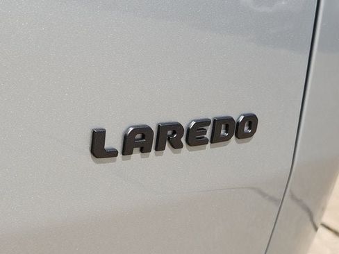 New 2026 Jeep Cherokee Laredo AWD/4WD image 8