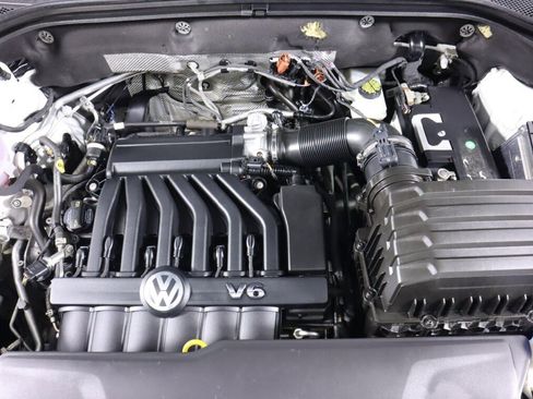 Used 2018 Volkswagen Atlas Launch Edition image 40