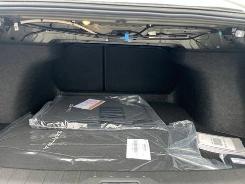 New 2026 Nissan Sentra SV w/ SV Convenience Package FWD image 7