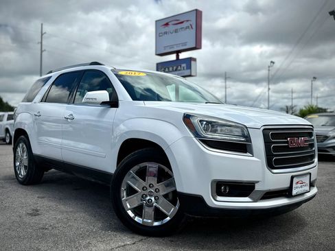 Used 2017 GMC Acadia Limited SLT FWD image 2