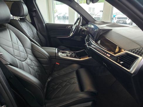 Used 2026 BMW X5 xDrive40i AWD/4WD image 44