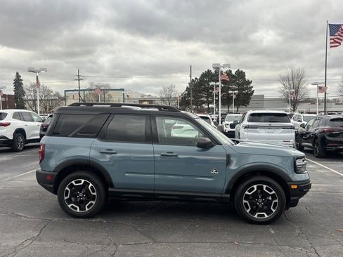Used 2022 Ford Bronco Sport Outer Banks w/ Tech Package image 4