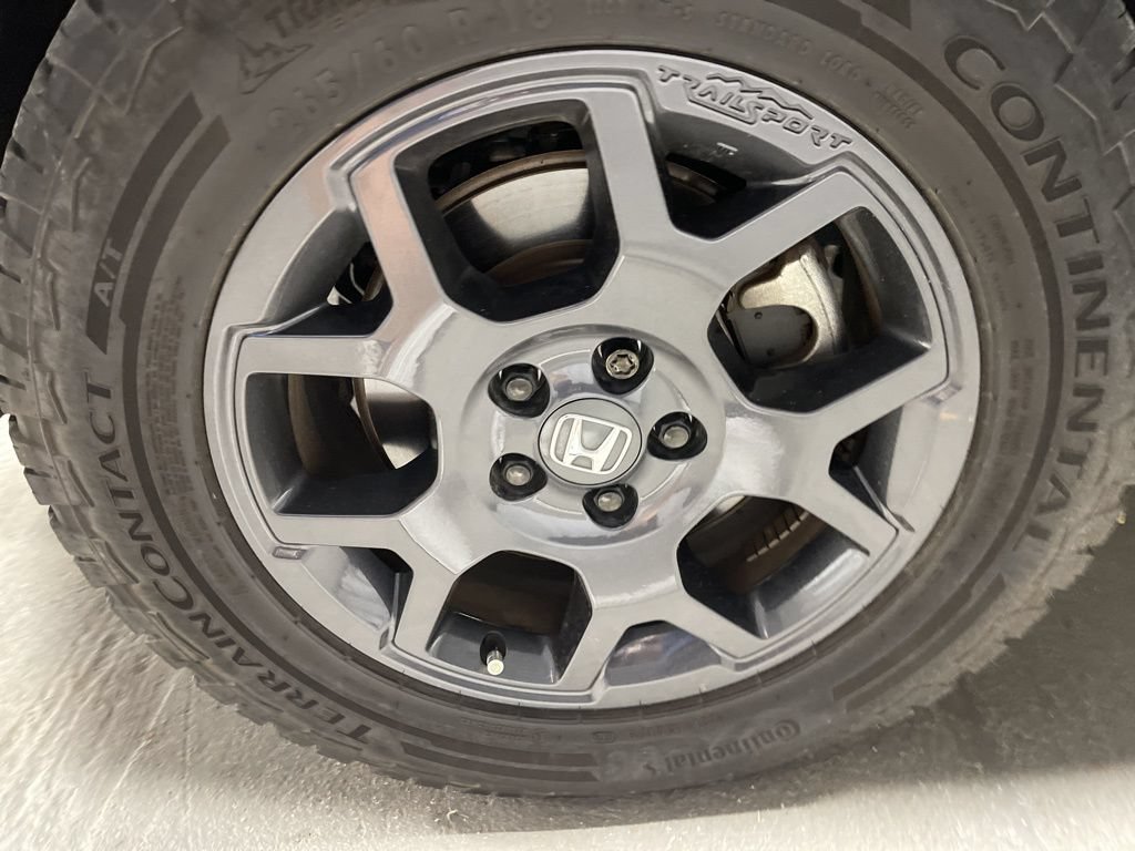 Used 2025 Honda Pilot TrailSport image 50