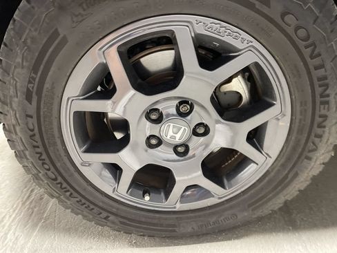 Used 2025 Honda Pilot TrailSport image 50