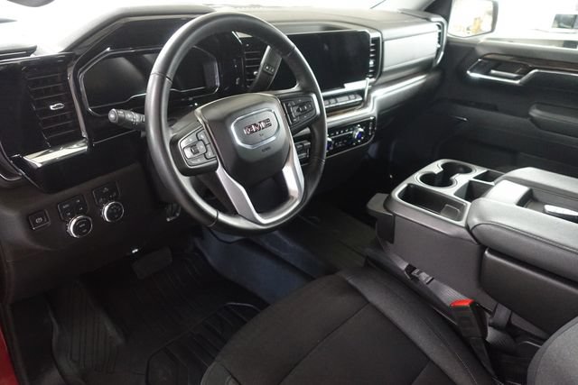 Used 2024 GMC Sierra 1500 Elevation w/ X31 Off-Road Package AWD/4WD image 10