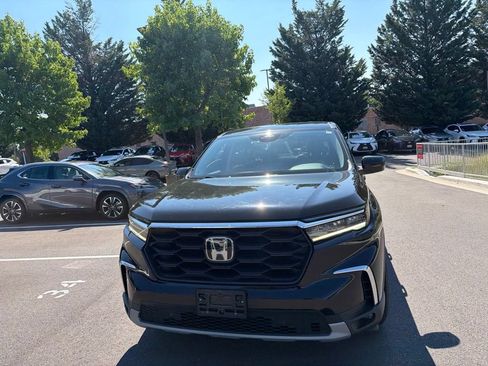 Used 2023 Honda Pilot EX-L image 3