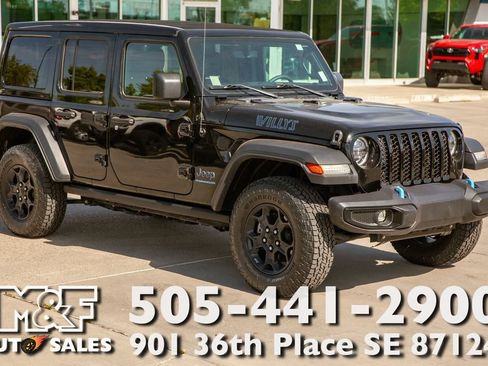Used 2023 Jeep Wrangler Unlimited w/ Sun & Screen Package AWD/4WD image 1