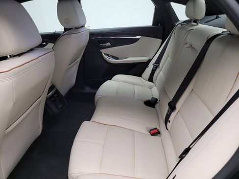 Used 2019 Chevrolet Impala Premier FWD image 18
