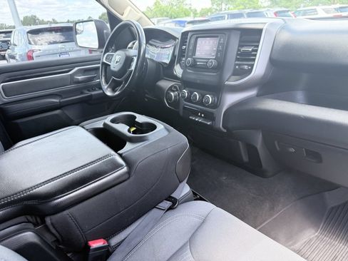 Used 2020 RAM 1500 Big Horn RWD image 12