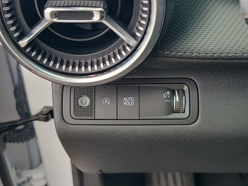 New 2027 Chevrolet Equinox LT FWD image 23