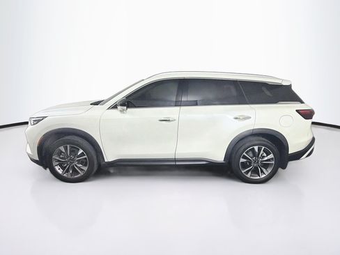 Used 2023 INFINITI QX60 Luxe w/ Cargo Package FWD image 4