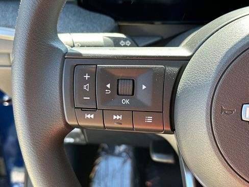 New 2026 Nissan Kicks S image 23