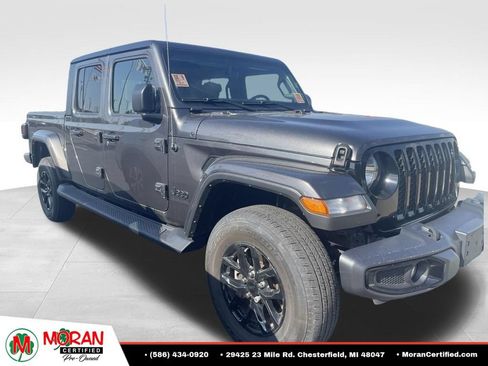Used 2022 Jeep Gladiator Sport AWD/4WD image 5