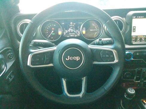 Used 2022 Jeep Wrangler Unlimited Rubicon 4xe image 35