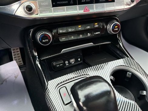 Used 2019 Kia Stinger GT2 image 41