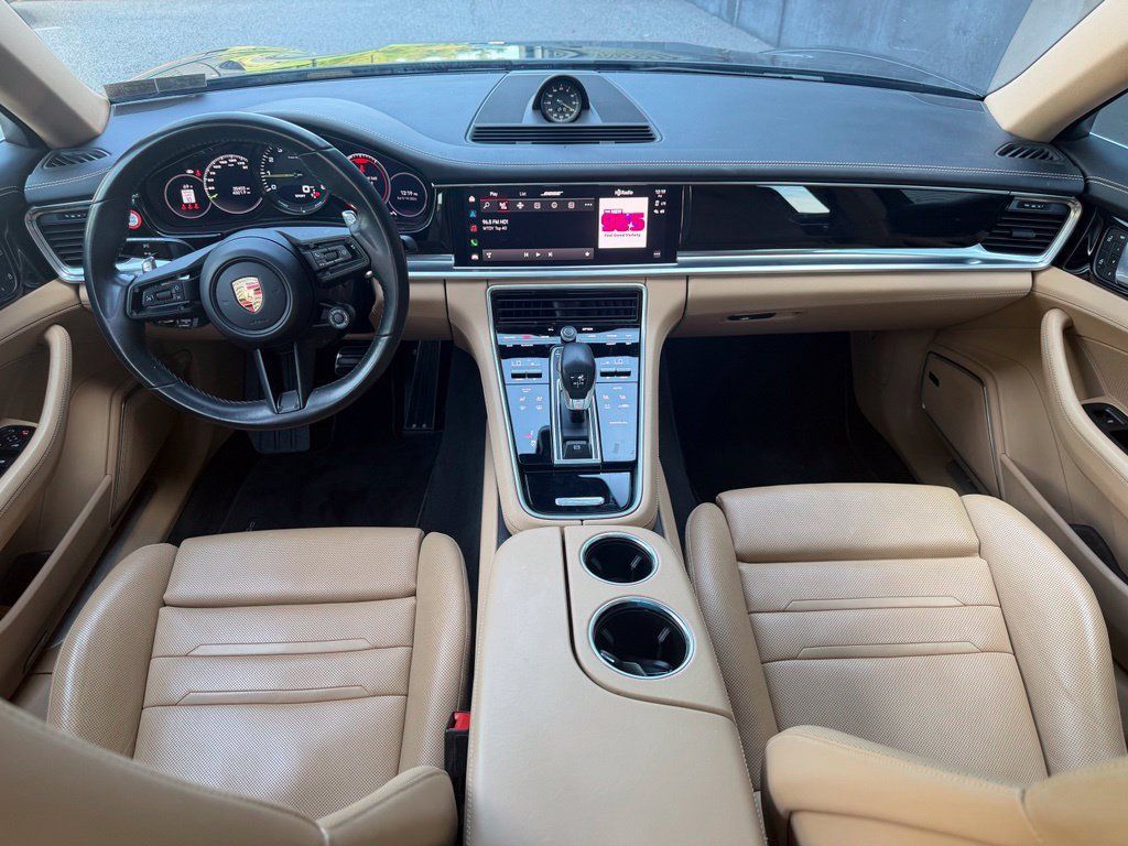 Certified 2023 Porsche Panamera 4S AWD/4WD image 17