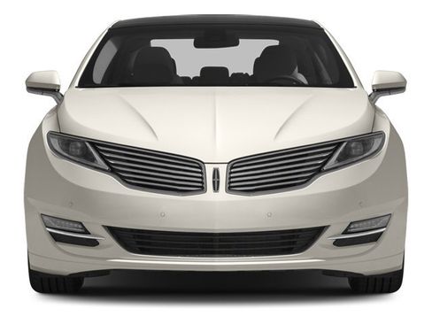 Used 2013 Lincoln MKZ FWD image 4