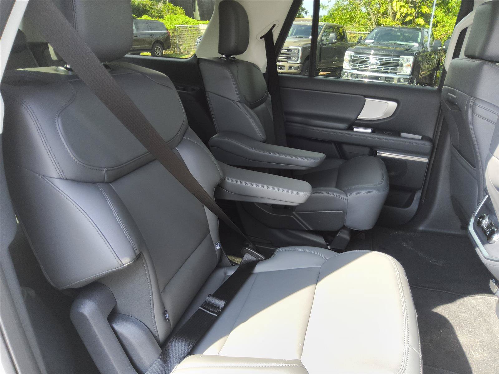 New 2026 Ford Expedition Max Active RWD image 30