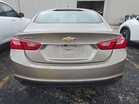 Used 2024 Chevrolet Malibu LT image 3