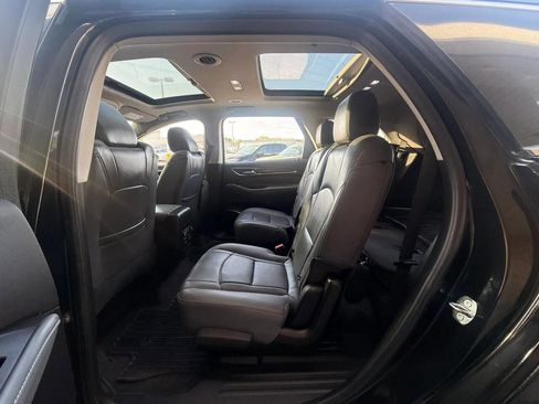 Used 2019 Buick Enclave Premium w/ LPO, Hit The Road Package AWD/4WD image 22
