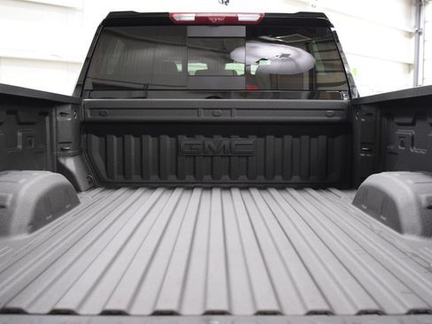 Used 2025 GMC Sierra 2500 Denali w/ Denali Reserve Package AWD/4WD image 24
