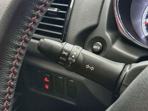 Used 2026 Mitsubishi Outlander Sport LE AWD/4WD image 10