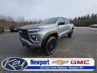 New 2025 GMC Canyon Elevation w/ Convenience Package