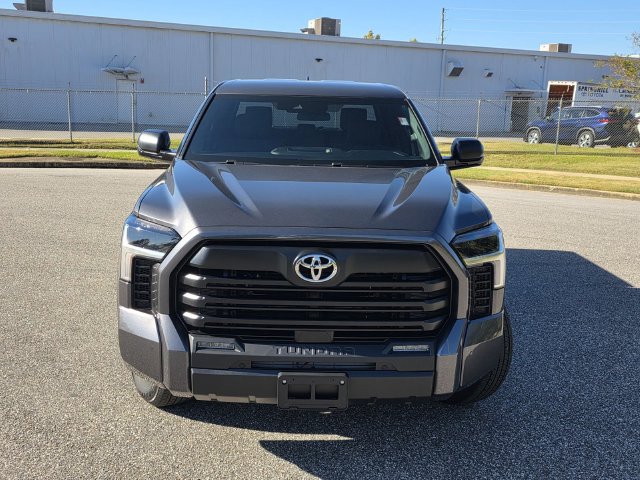 Used 2025 Toyota Tundra SR5 w/ SR5 Convenience Package AWD/4WD image 2