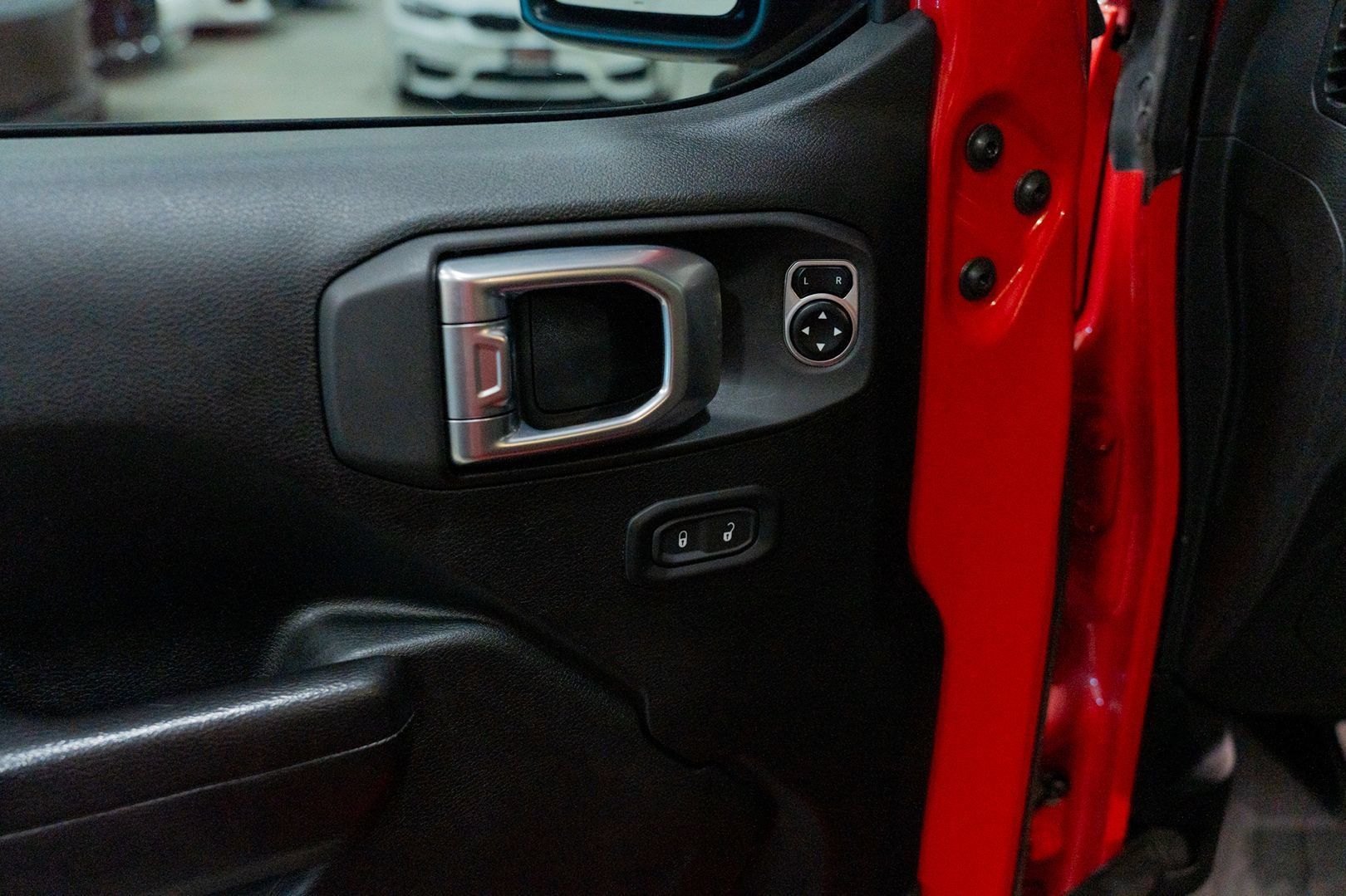 Used 2019 Jeep Wrangler Unlimited Rubicon AWD/4WD image 26