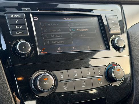 Used 2022 Nissan Rogue Sport S FWD image 21