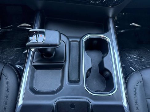 Used 2024 Chevrolet Silverado 1500 RST w/ Convenience Package II AWD/4WD image 16