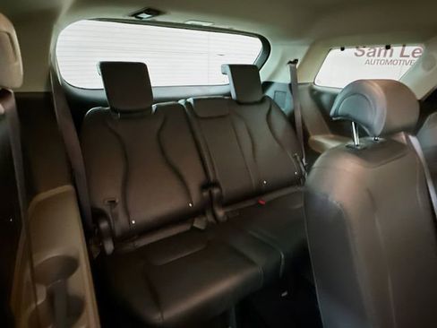 Used 2026 Kia Carnival EX FWD image 27