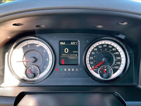 Used 2017 RAM 1500 Express image 25