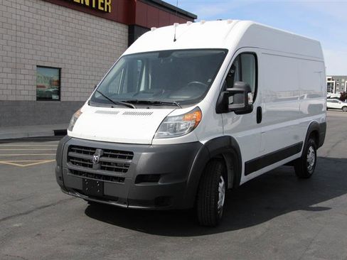 Used 2014 RAM ProMaster 2500 w/ Interior Convenience Group FWD image 3