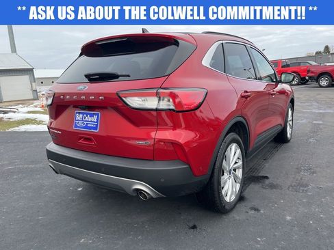 Used 2022 Ford Escape Titanium w/ Titanium Elite Package image 4