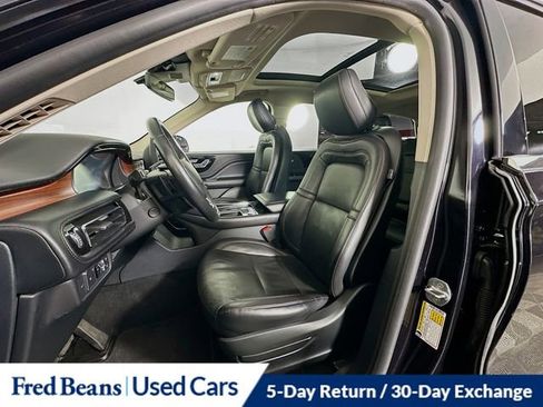 Used 2020 Lincoln Aviator Reserve w/ Equipment Group 201A image 11