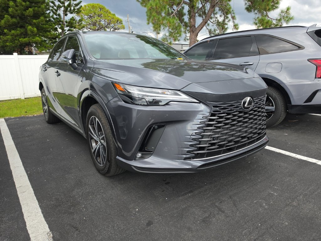 Used 2025 Lexus RX 350 Premium w/ Accessory Package FWD image 2
