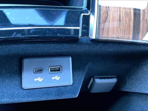 New 2026 Cadillac Escalade Platinum Sport image 28