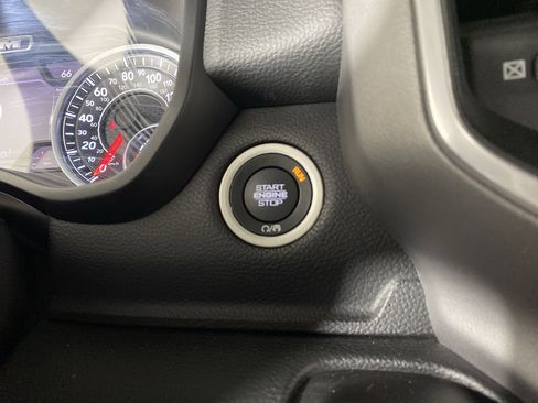 Used 2022 RAM 1500 Big Horn image 25