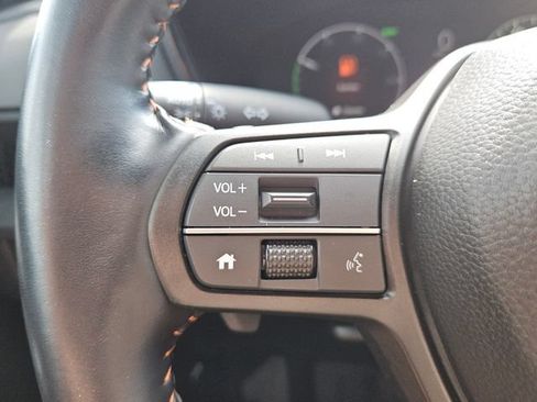 Certified 2025 Honda CR-V Sport-L image 24