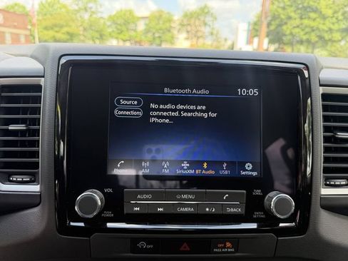 Used 2024 Nissan Frontier SL w/ Technology Package RWD image 23