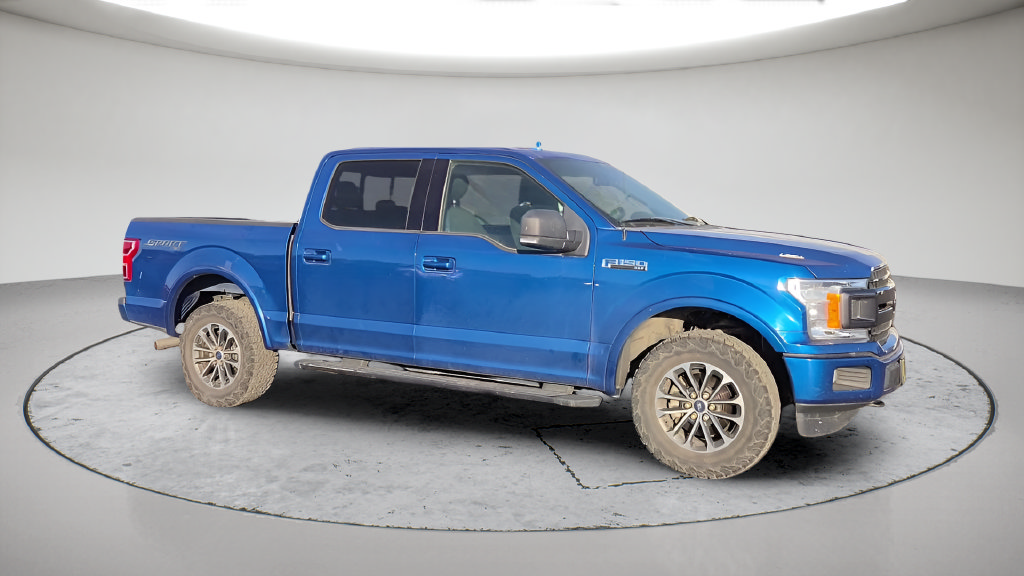 Used 2018 Ford F150 XLT w/ Equipment Group 302A Luxury AWD/4WD image 4