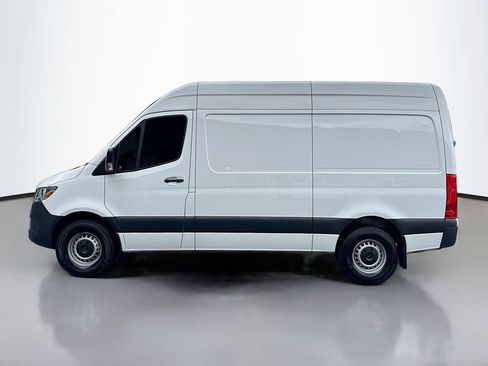 Used 2023 Mercedes-Benz Sprinter 2500 image 10