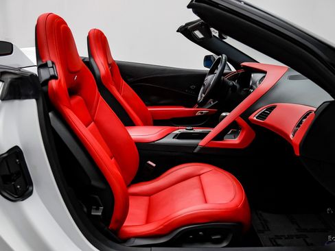 Used 2014 Chevrolet Corvette Z51 3LT Performance Exhaust GT w/ 3LT Preferred Equipment Group image 52