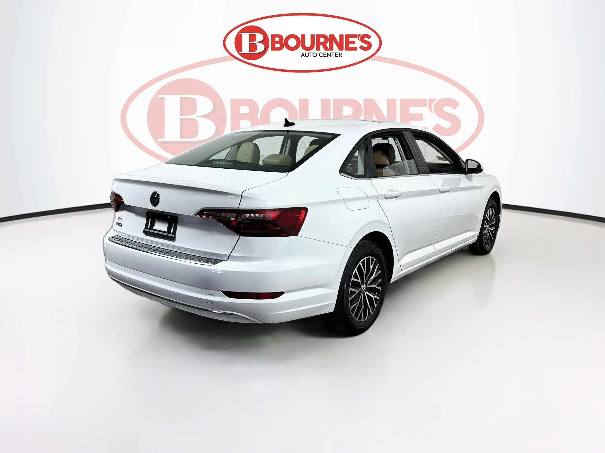 Used 2021 Volkswagen Jetta SE FWD image 11